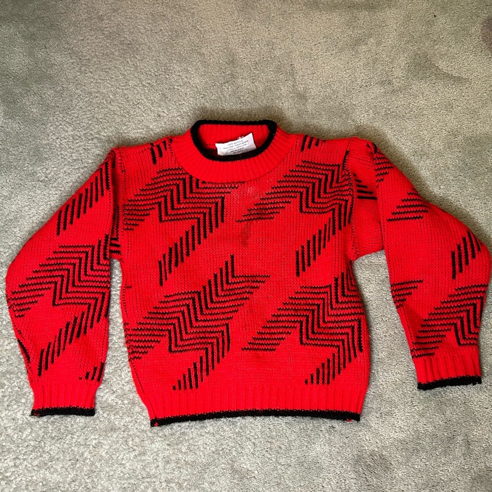 Toddler sweater 100% acrylic by The Club House. Fits size 2T. Smoke free home.